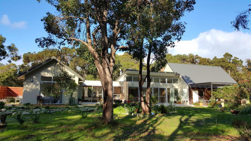マーガレットリバー Wilderness House Bed & Breakfast エクステリア 写真