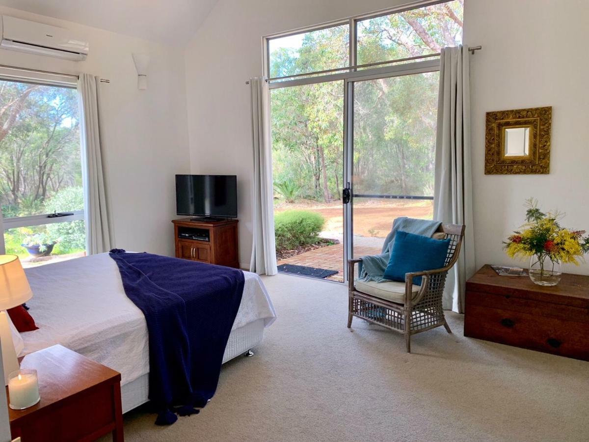 マーガレットリバー Wilderness House Bed & Breakfast エクステリア 写真